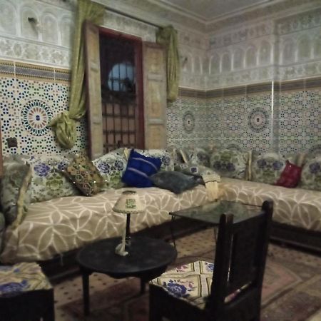 Riad Selma Bed & Breakfast แมกเนส ภายนอก รูปภาพ