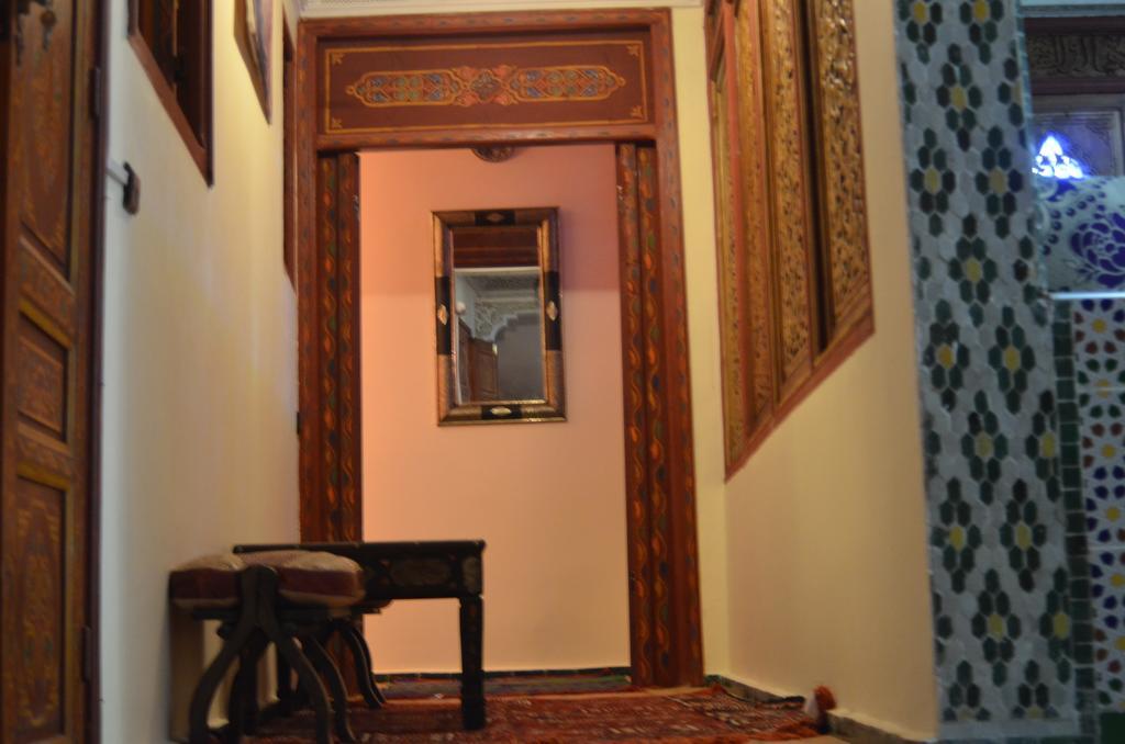 Riad Selma Bed & Breakfast แมกเนส ภายนอก รูปภาพ