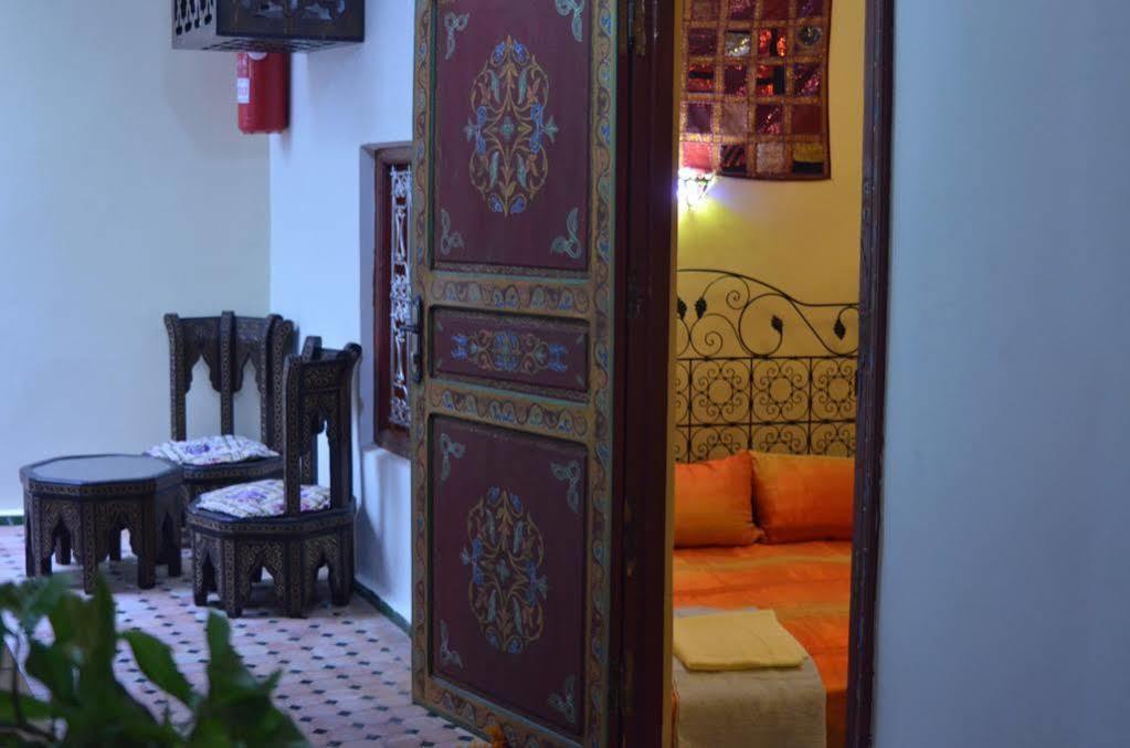 Riad Selma Bed & Breakfast แมกเนส ภายนอก รูปภาพ